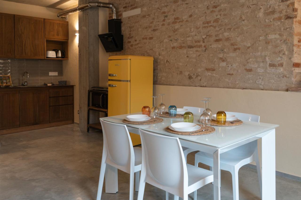 Ferienwohnung Centro Storico Recinto Dei Nobili 2-Private Parking Asti Exterior foto